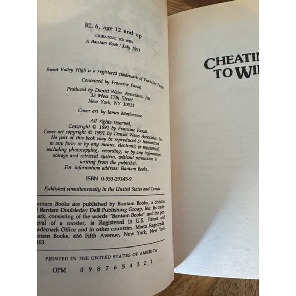 Francine Pascal’s Sweet Valley High 77 1st print Cheating to Win 1991 Vtg book - Picture 3 of 3
